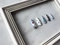 Item thumbnail for item 08e9650d-573e-4481-b2a5-61989265b212