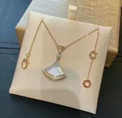 値下げ一粒天然ダイヤモンド覆輪ネックレス 0.36ct 10kWG