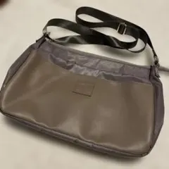 Item thumbnail for item b878970f-2aac-4c2d-827c-760fdd687236