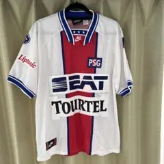 Item thumbnail for item a475976d-0dcd-49d6-88c9-42c38c7d84c5