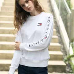 トミーヒルフィガー　フレンチテリー ロングスリーブスウェット
