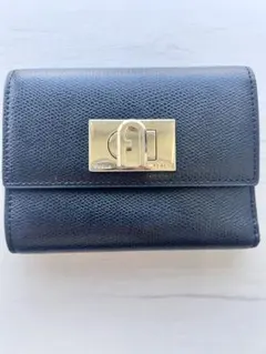 【FURLA】黒 三つ折財布
