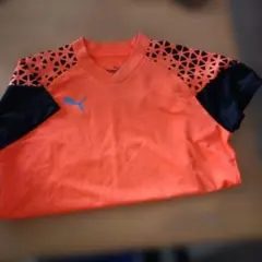 PUMA オレンジ Tシャツ 140