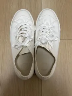 ホワイトキャンバスローカットスニーカー