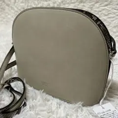 Item thumbnail for item d86b9dd2-deb5-42d2-8f72-394f3a0eec30