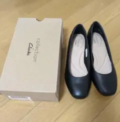 Clarks クラークス　ローリーレイ バレエシューズ　ローヒール　ペタンコ Clarks クラークス ローリーレイ バレエシューズ ローヒール ペタンコ
