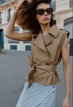 カ*ノ様 ZARA 完売　ブラウン ベルト付きノースリーブジャケット