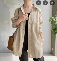 【Spick&Span】コットンリネンルーズシャツ　ベージュ　2024SSのサムネイル