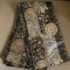 黒と金の花柄 袋帯