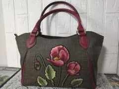 Item thumbnail for item 0d5b00ce-14fc-4cca-9fec-9f4568eb5255