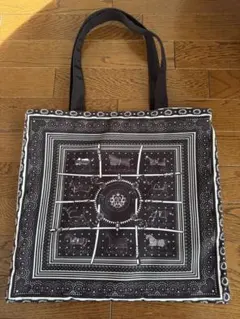 スカーフ柄 馬と星座デザインバッグ