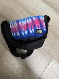 Item thumbnail for item 6e23e510-e330-4d85-a740-49e617574f9c