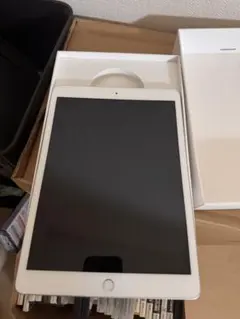 Apple iPad 本体 シルバー