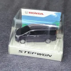 ホンダ STEP WGN LEDカーキーホルダー　プルバックカー