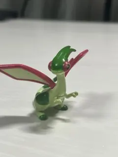 【早い者勝ち】ポケモン フライゴン フィギュア