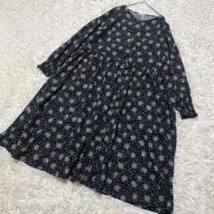 サマンサモスモス　花柄 ロングワンピース 長袖 ブラック　ゆったり