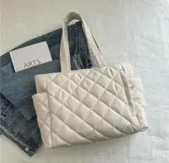 キルティング トートバッグ 大容量 マザーズバッグ 通勤 通学 白