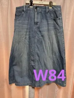 Item thumbnail for item ca72d243-404d-499b-91e8-9c1ba3ba0f1b