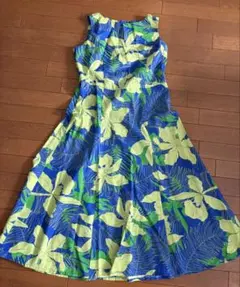 【美品】Maunaloa Resort フラダンスドレス Lサイズのサムネイル