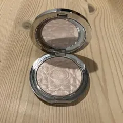 Dior グロウルミナイザー03ピンクヘイロー