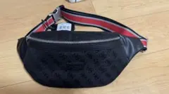 GUESS ゲス バッグ ボディバッグ・ウエストポーチ ブラック