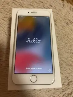 Apple iPhone 7 本体 シルバー