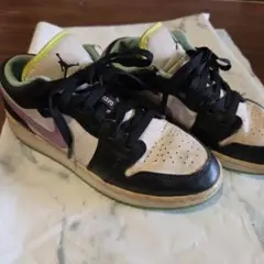 ナイキJordan スニーカー ブラック/ホワイト/グリーン