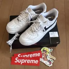 Supreme × Nike Air Force 1 Low