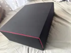 トレーディングカードケース 黒 赤い縁取り カード付き