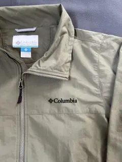 【値下げしました】Columbia カーキ マウンテンパーカー L
