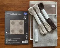 Item thumbnail for item 9a1e3521-ae2c-4acd-abd1-b1873dfc99bf