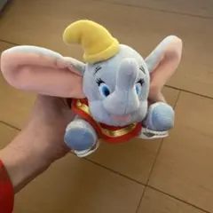 ディズニー　肩乗せぬいぐるみ　ダンボ