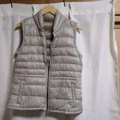 グレー系キルティングダウンベスト