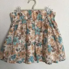 ショーパン風ペチコート付き 花柄スカート