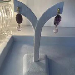 Item thumbnail for item e5d63c39-8a7e-49f7-a457-451040725b5d