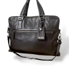 美品◎TUMI ビジネスバッグ　2way ショルダー付　オールレザー ブラックのサムネイル