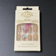 Item thumbnail for item aafe32bd-7867-4ed6-aa9b-e97464dc3a93