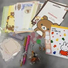 キャラクター便箋、封筒　ぬりえ　ペン　キーホルダー