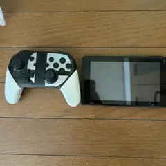 Nintendo Switch コントローラー 黒/白