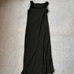 ブラックノースリーブロングワンピース