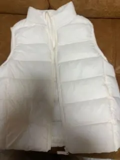 UNIQLO ホワイト ダウンベスト 130サイズ