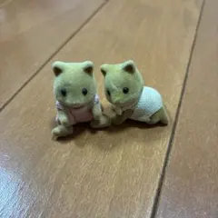 シルバニアファミリー　(旧)キツネの赤ちゃん 人形本体 2体セット