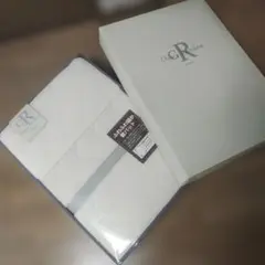 Chiara Rondine（キアラロンディネ）ボアパッド