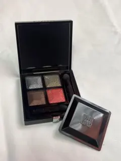 GIVENCHY アイシャドウのサムネイル