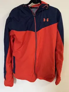 UNDER ARMOUR フード付きナイロンジャケット MD