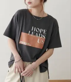 月末値下げ★ディスコート＊箔ロゴTシャツ 半袖 新品のサムネイル