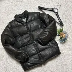 美品/L相当 ショット　ダウンジャケット　ラムレザー　光沢感　ブラック　裏地ロゴ 美品/L相当 ショット ダウンジャケット ラムレザー 光沢感