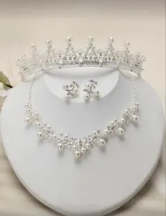 パールとクリスタルのブライダルアクセサリーセット