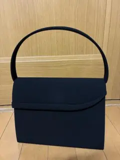 美品　PETITSOIRプチソワール　ハンドバッグ　冠婚葬祭　フォーマル　黒