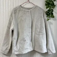 ユニクロ　ファージャケット　ファーコート　オーバーサイズ　グレー　ホワイト